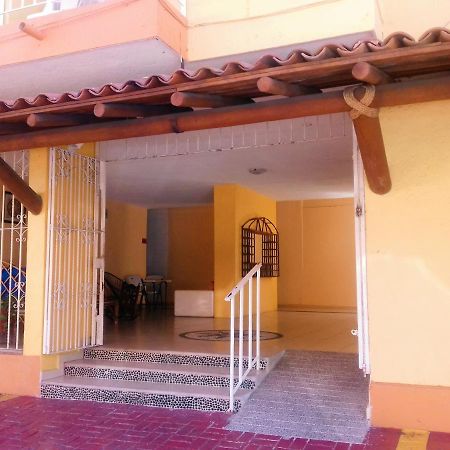 Hotel Avila زيهواتانيجو المظهر الخارجي الصورة